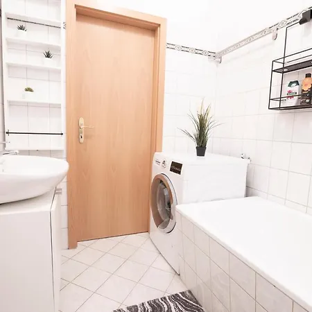 Tiny In Schickem Jugendstilviertel Chemnitz