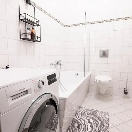 Tiny In Schickem Jugendstilviertel