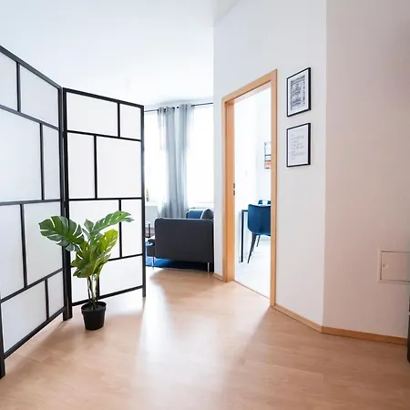 Tiny In Schickem Jugendstilviertel